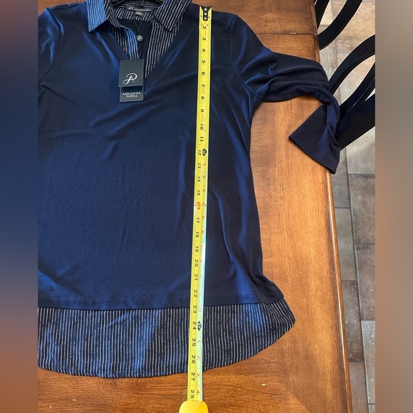 🎉NWT🎉 Navy Blue Women's Top - Picture 6 of 6